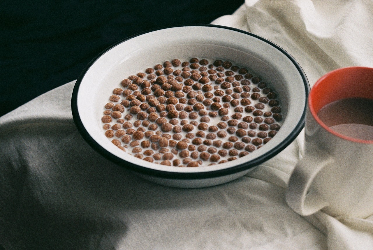 Erewhon Cocoa Crispy Cereal: The Definitive Guide to This Gluten-Free Pantry Staple