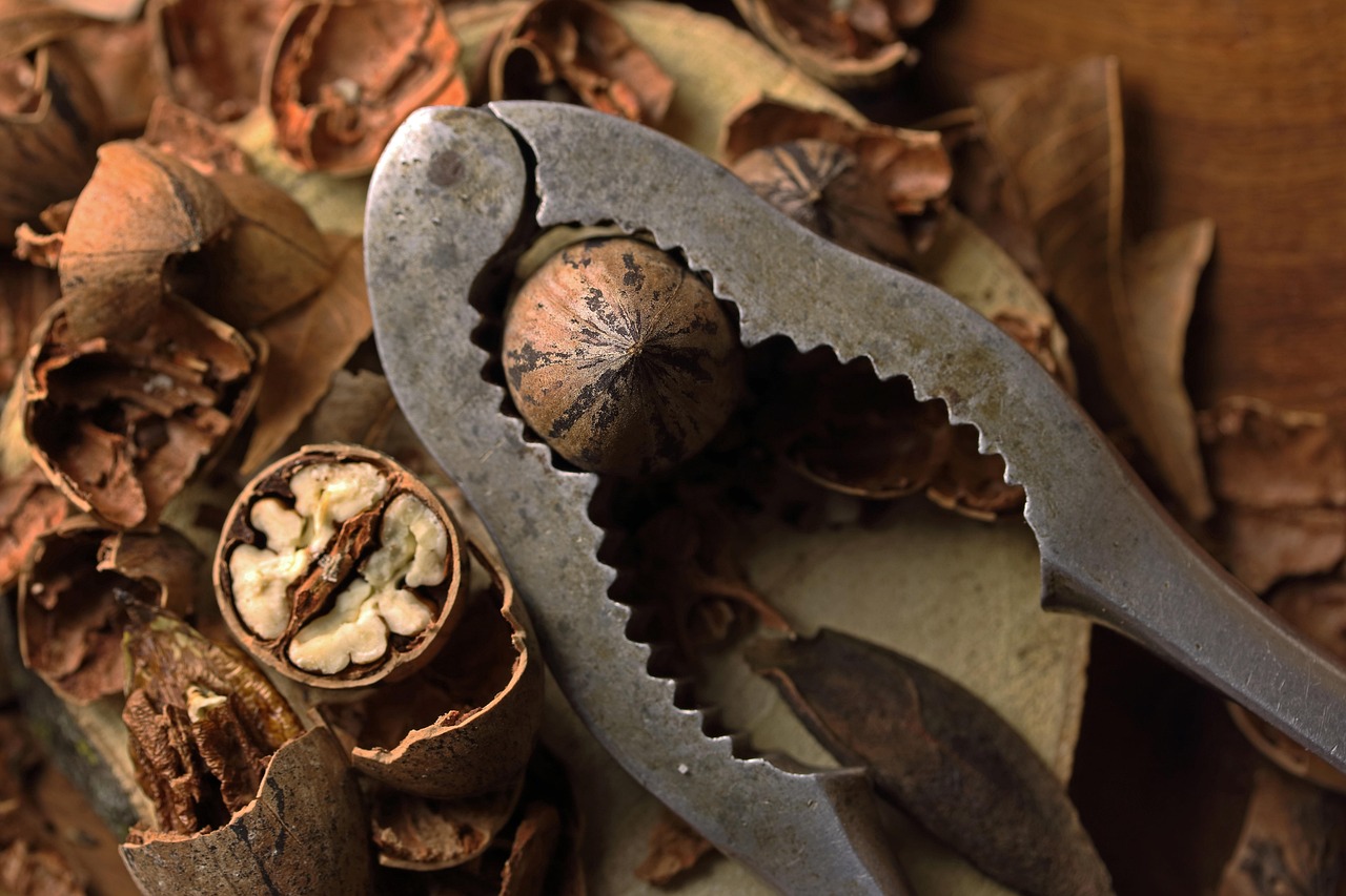 The Definitive Guide to Chewy Pecan Chocolate: Gluten-Free Recipes, Products, and Safety