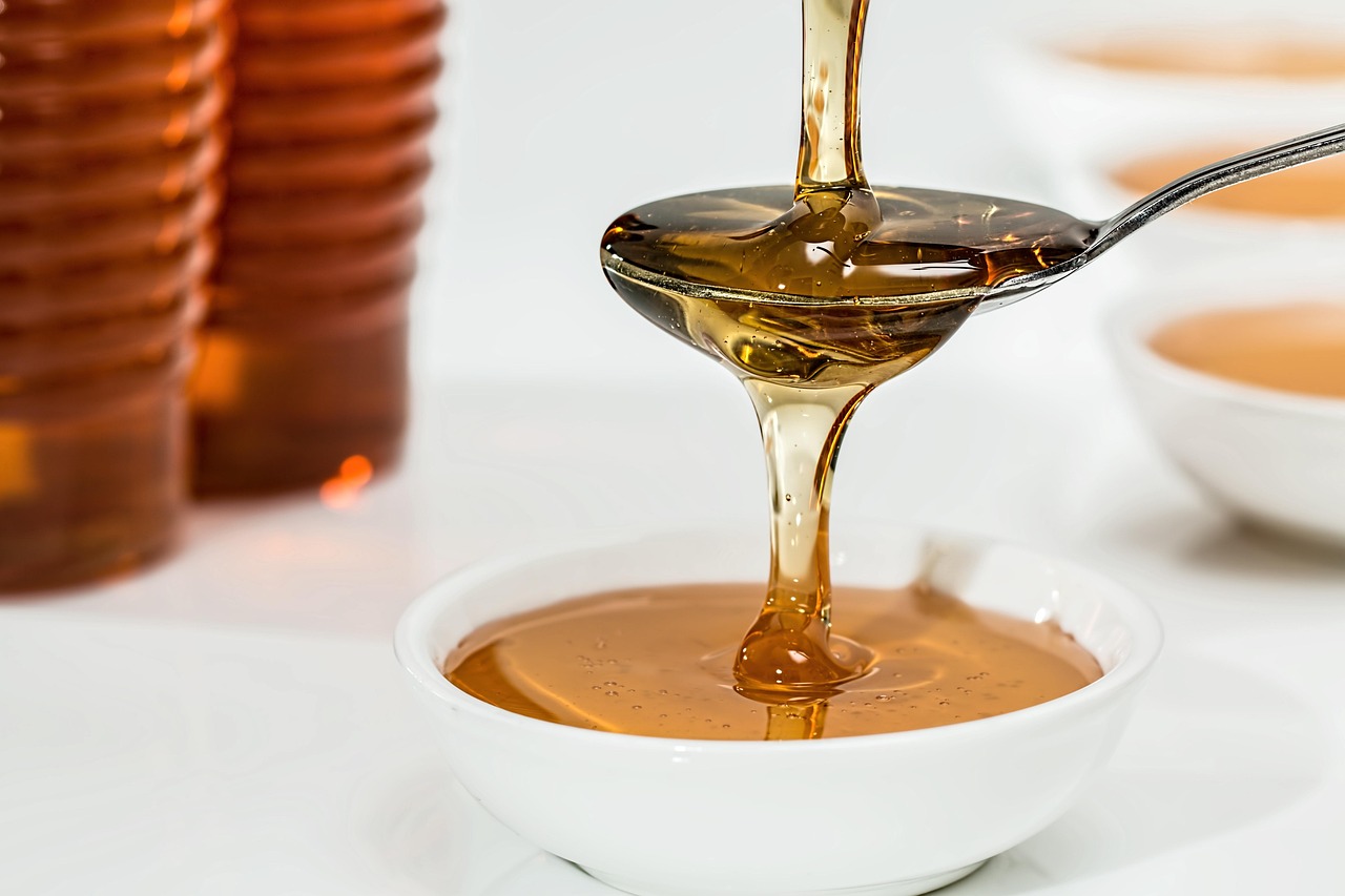 Wholesome Sweeteners Organic Honey Review 2025: Purity, Fair Trade, and Gluten-Free Safety